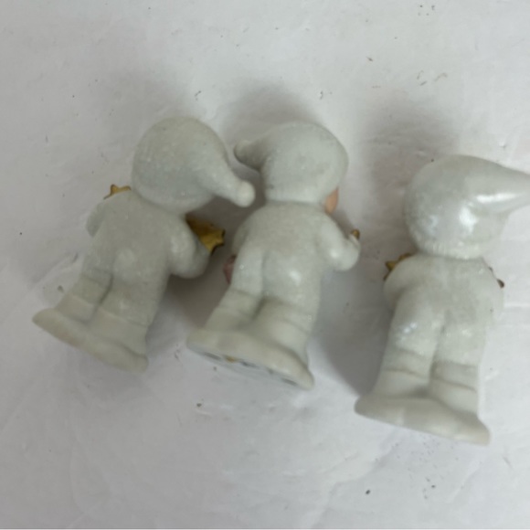 Vintage 3-Homco Snowbabies figurines with gold stars ⭐️ - Picture 12 of 14